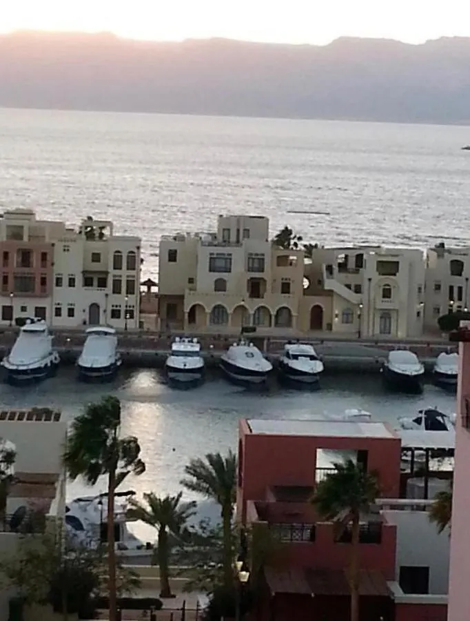 Charming Sea & Marina View Lägenhet Aqaba